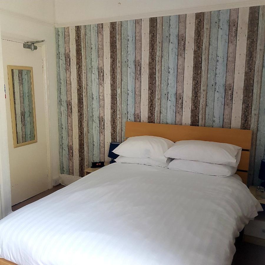 Trentham House Bed & Breakfast Paignton Ngoại thất bức ảnh