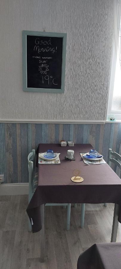 Trentham House Bed & Breakfast Paignton Ngoại thất bức ảnh